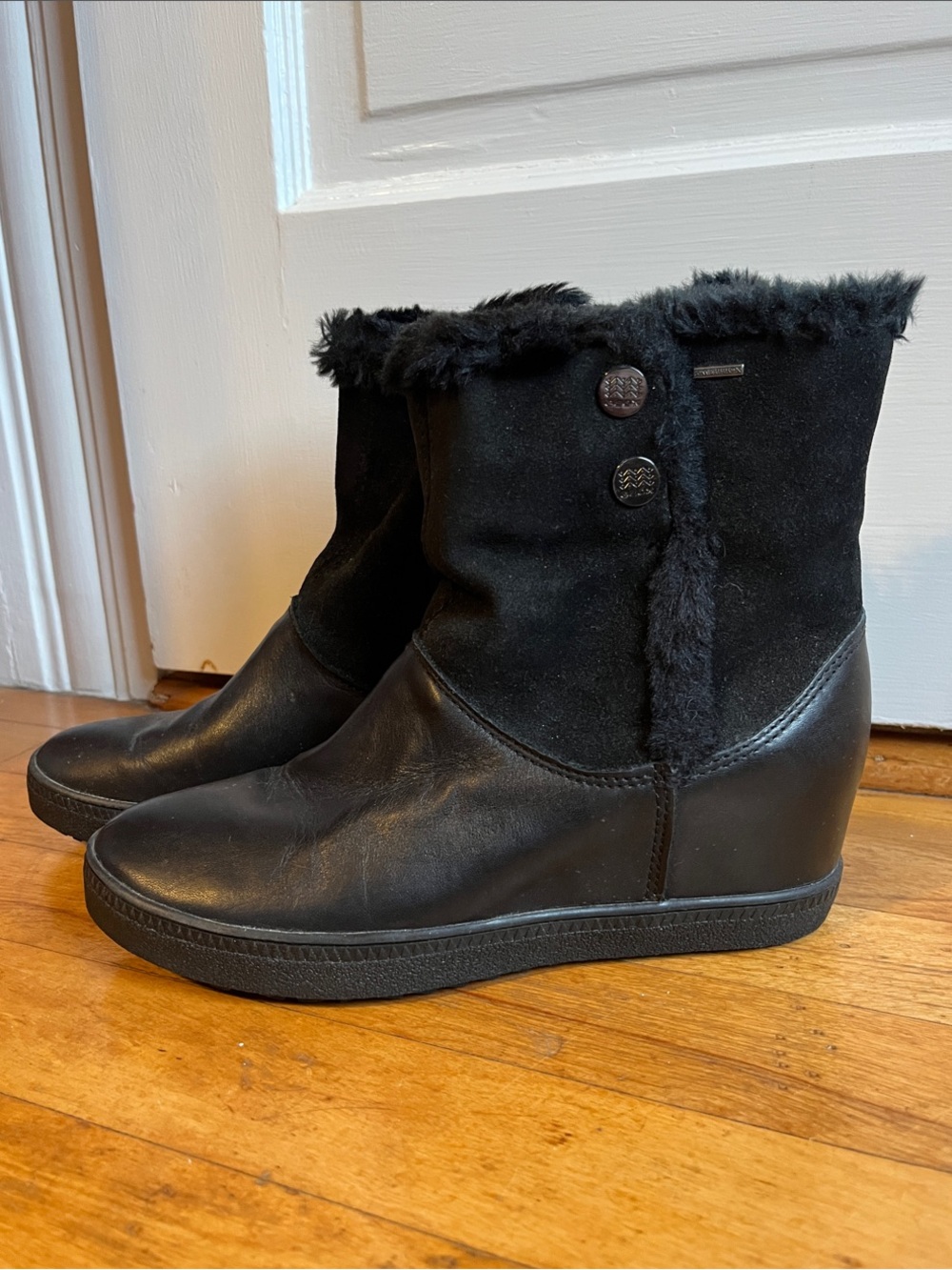 Geox 7 Amphibiox Black Faux-Fur Wedge Ankle Boots